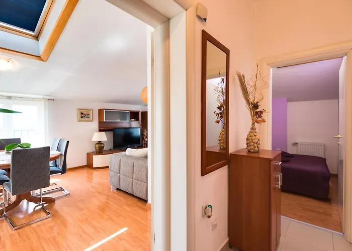 Saint Michael שיבניק