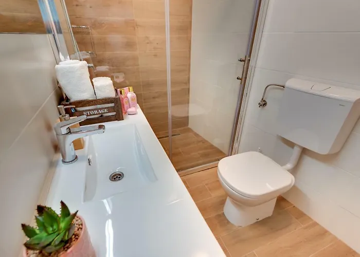 Saint Michael * שיבניק